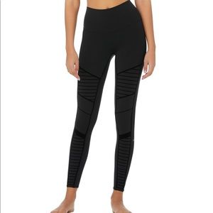 NWT Alo Yoga Flocked Motor Legging High Waist sz M